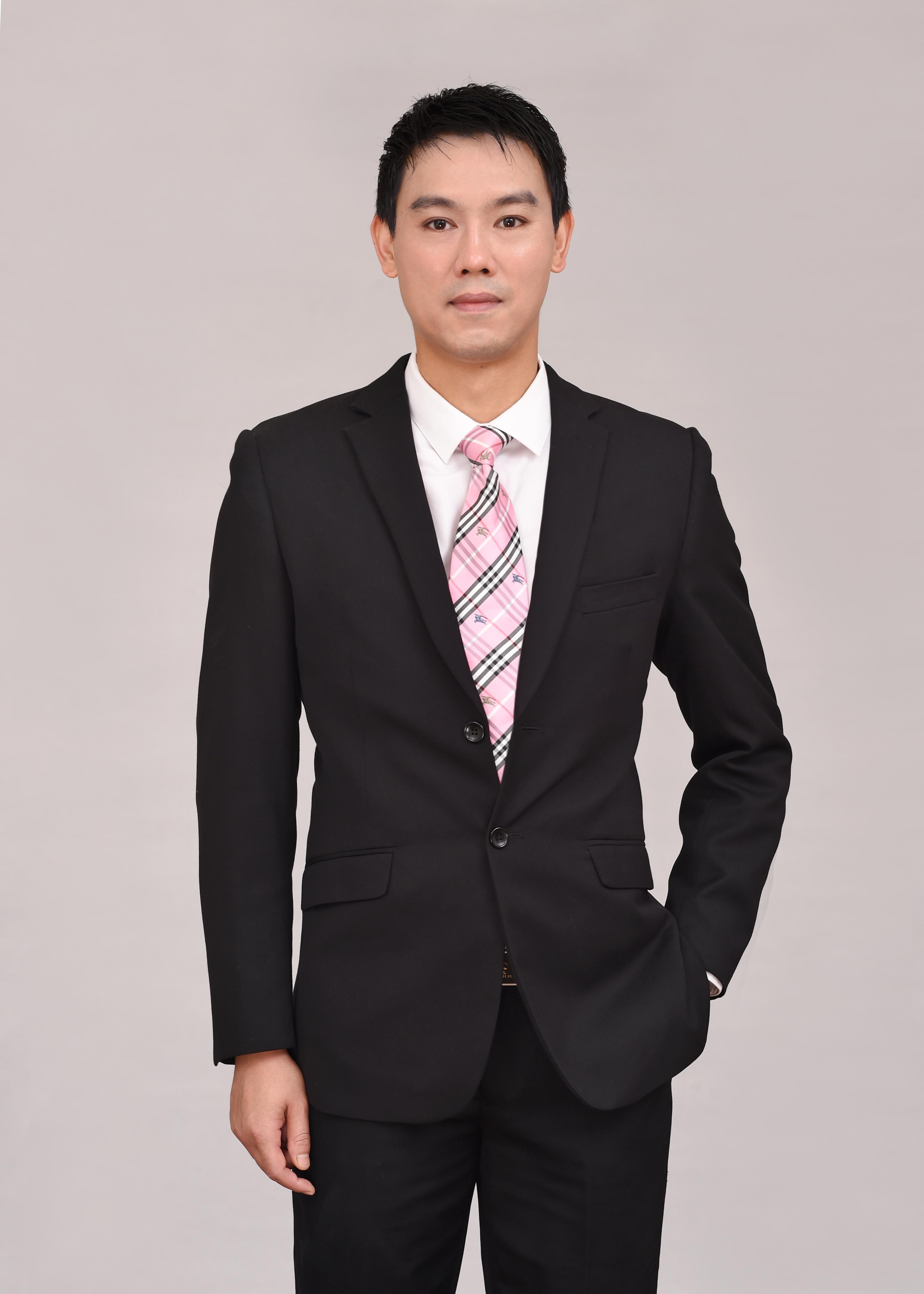 邓丽萍 舞台监督负责人